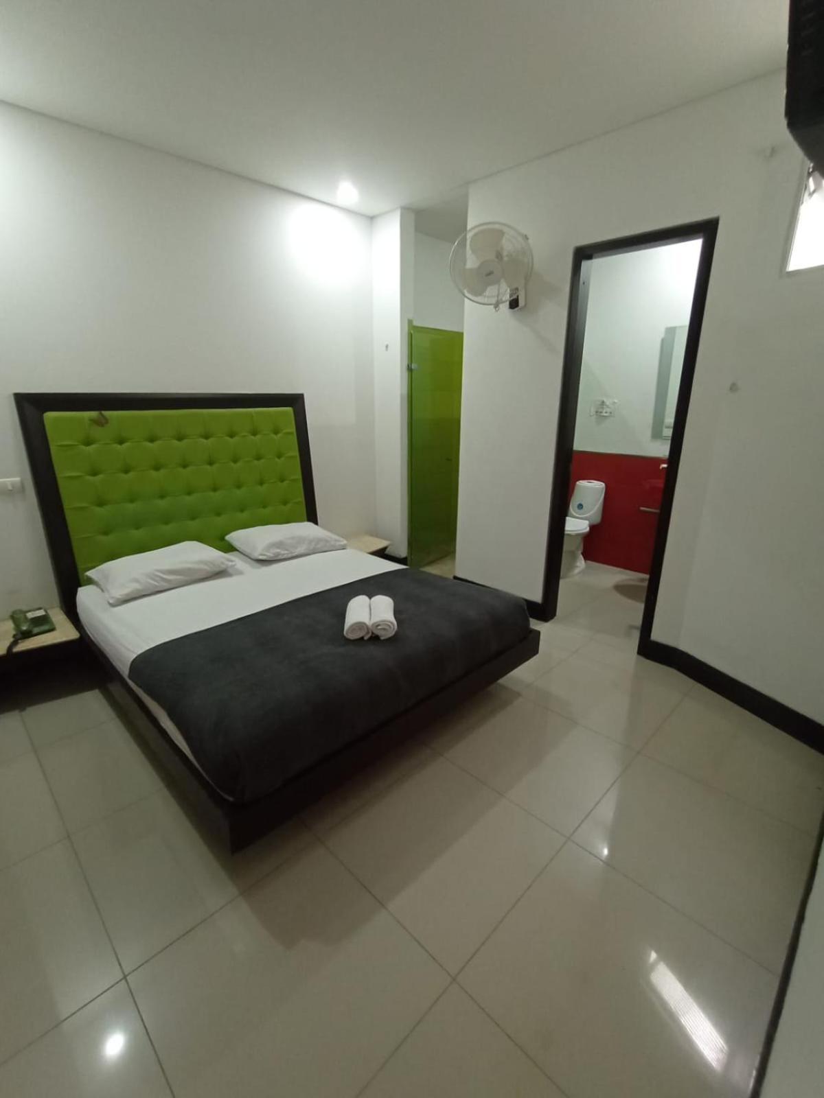 Hotel Spa Laureles Medellín Buitenkant foto