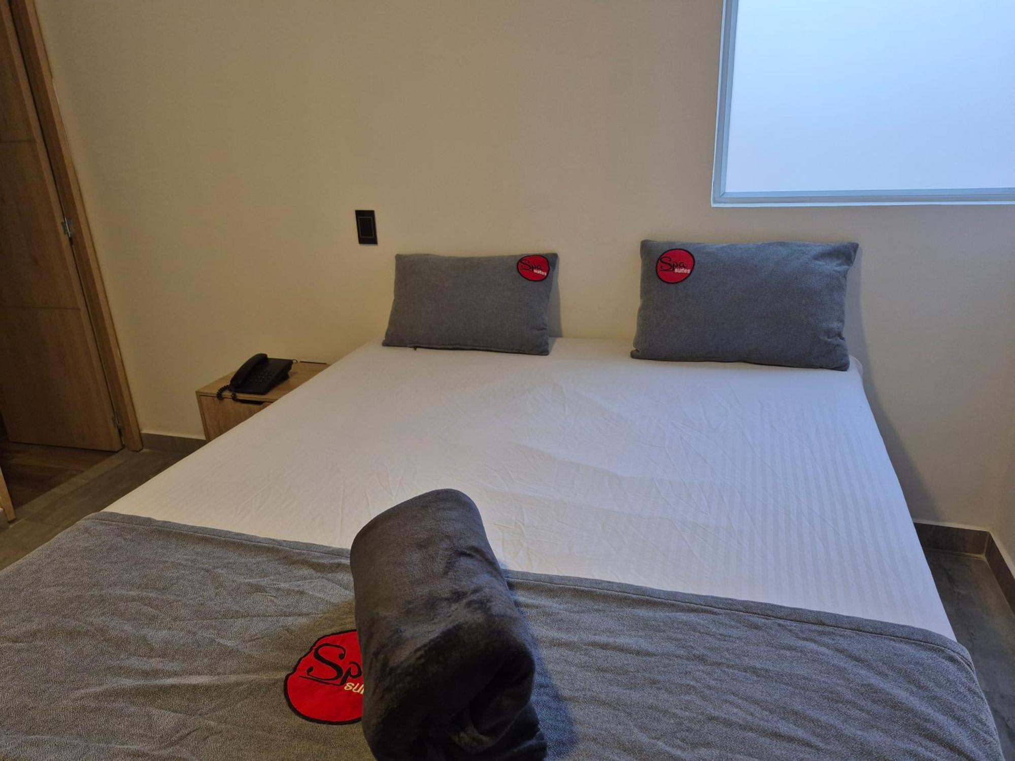 Hotel Spa Laureles Medellín Buitenkant foto